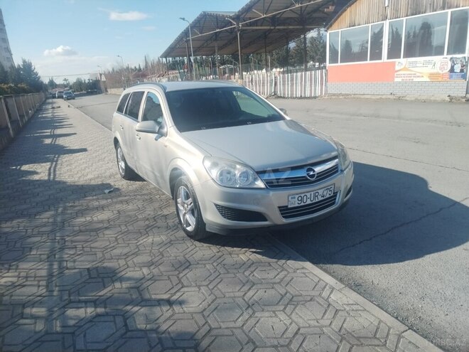 Opel Astra 2007, 430,000 km - 1.4 л - Zaqatala
