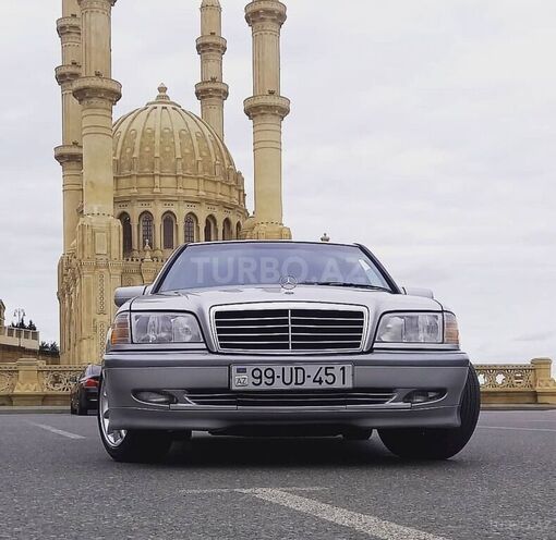 Mercedes C 200 1998, 313,200 km - 2.0 l - Şəki