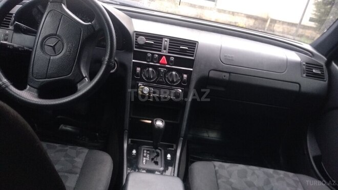 Mercedes C 200 1998, 313,200 km - 2.0 l - Şəki