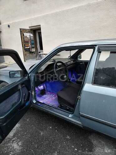 Mercedes E 260 1987, 250,000 km - 2.6 л - Bakı