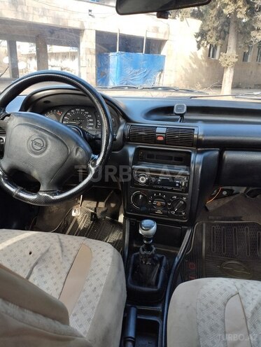 Opel Astra 1994, 550,000 km - 1.8 l - Bakı