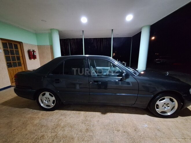 Mercedes C 180 1995, 258,963 km - 1.8 л - Lənkəran