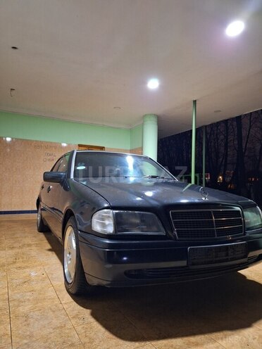 Mercedes C 180 1995, 258,963 km - 1.8 л - Lənkəran