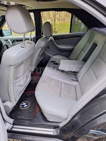 Mercedes C 180 1995, 258,963 km - 1.8 л - Lənkəran
