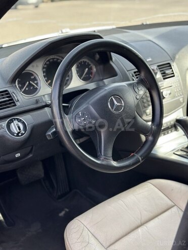 Mercedes C 180 2008, 239,000 km - 1.8 л - Naxçıvan