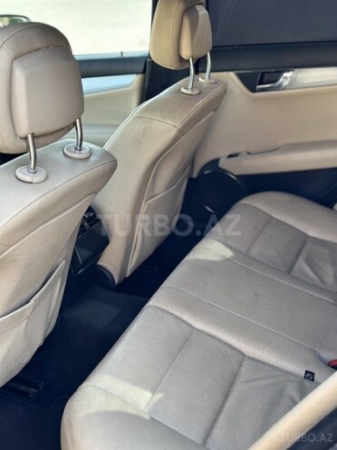 Mercedes C 180 2008, 239,000 km - 1.8 л - Naxçıvan