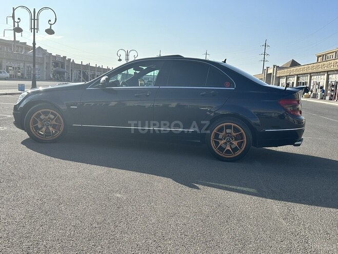 Mercedes C 180 2008, 239,000 km - 1.8 л - Naxçıvan
