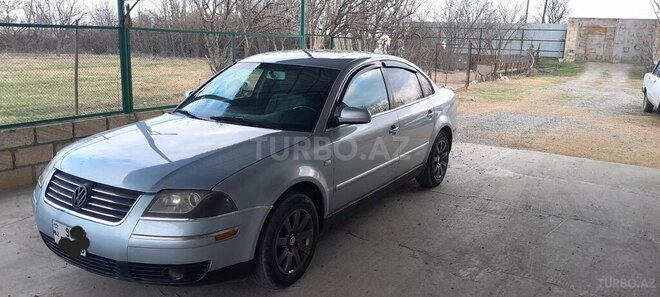 Volkswagen Passat 2001, 317,624 km - 1.8 l - Yevlax