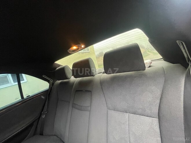 Mercedes E 270 2000, 490,000 km - 2.7 l - Biləsuvar