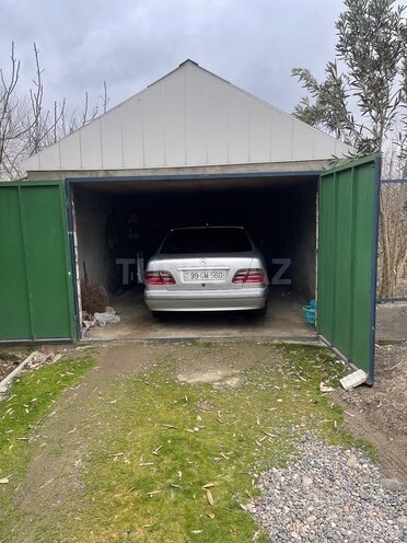 Mercedes E 270 2000, 490,000 km - 2.7 l - Biləsuvar