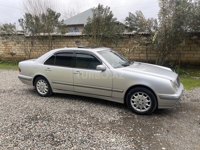 Mercedes E 270 2000, 490,000 km - 2.7 l - Biləsuvar