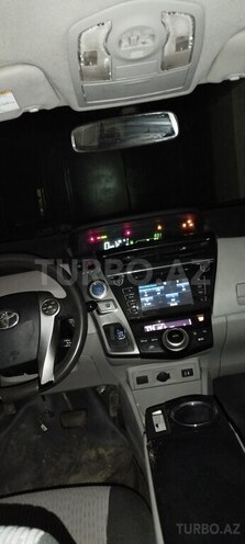 Toyota Prius V 2015, 547,177 km - 1.8 l - Bakı