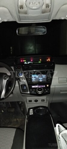 Toyota Prius V 2015, 547,177 km - 1.8 l - Bakı