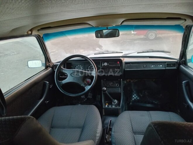 LADA (VAZ) 2107 2004, 99,000 km - 1.6 л - Ucar