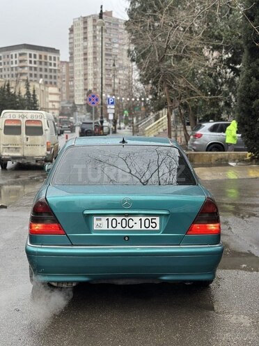 Mercedes C 240 1997, 460,000 km - 2.4 л - Bakı