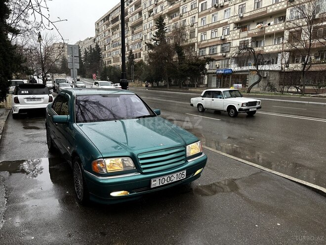 Mercedes C 240 1997, 460,000 km - 2.4 л - Bakı