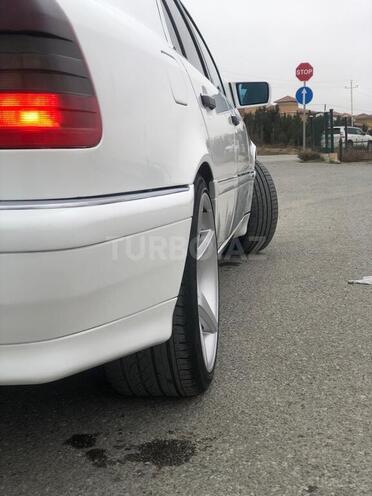 Mercedes C 230 1999, 210,000 km - 2.3 l - Bakı