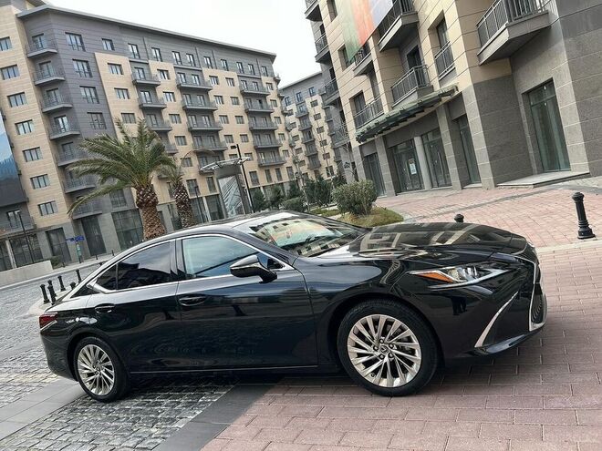 Lexus ES 250 2020, 88,000 km - 2.5 л - Bakı