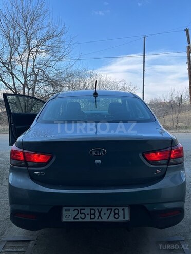 Kia Rio 2018, 106,217 km - 1.6 l - Bakı