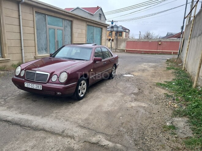 Mercedes E 200 1997, 310,000 km - 2.0 l - Bakı