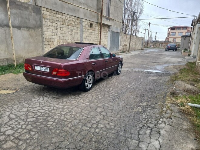 Mercedes E 200 1997, 310,000 km - 2.0 l - Bakı