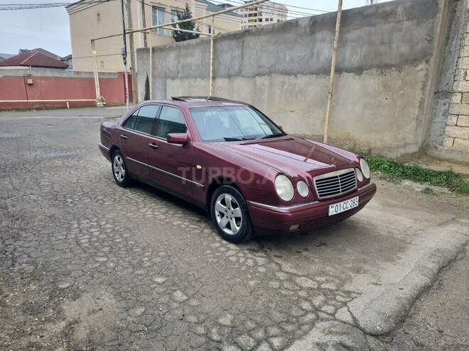 Mercedes E 200 1997, 310,000 km - 2.0 l - Bakı