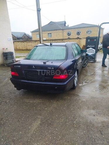 Mercedes C 180 1998, 101,020 km - 2.3 л - Quba