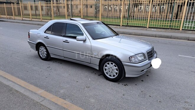 Mercedes C 240 1998, 285,000 km - 2.4 l - Bakı