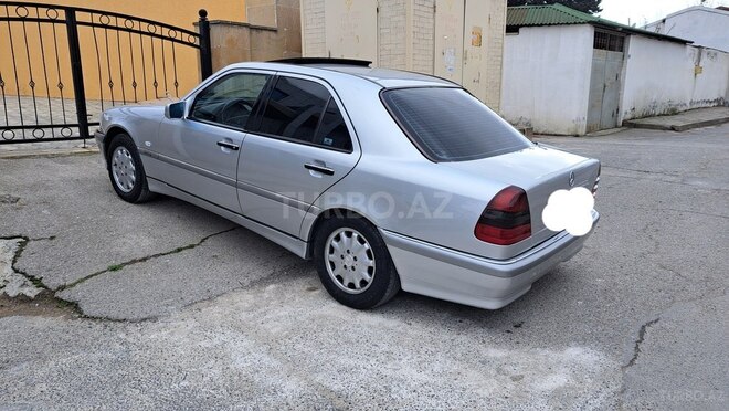 Mercedes C 240 1998, 285,000 km - 2.4 l - Bakı