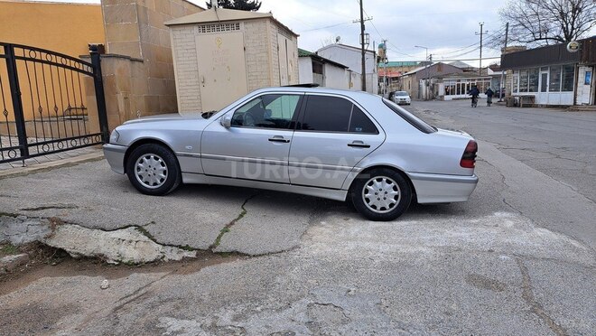 Mercedes C 240 1998, 285,000 km - 2.4 l - Bakı
