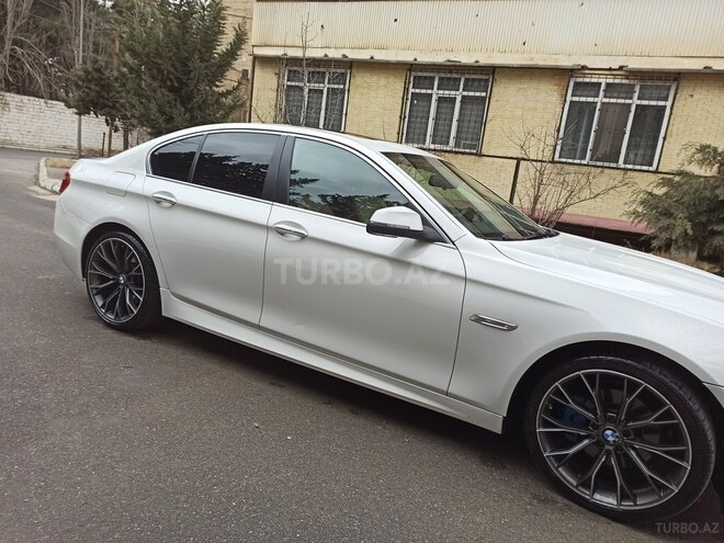 BMW 528 2015, 228,500 km - 2.0 l - Bakı