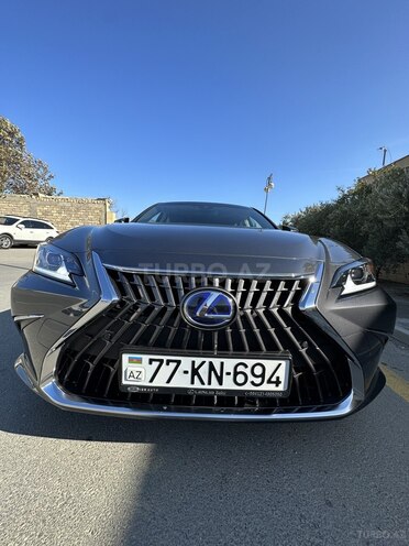 Lexus ES 300h 2021, 30,000 km - 2.5 l - Bakı