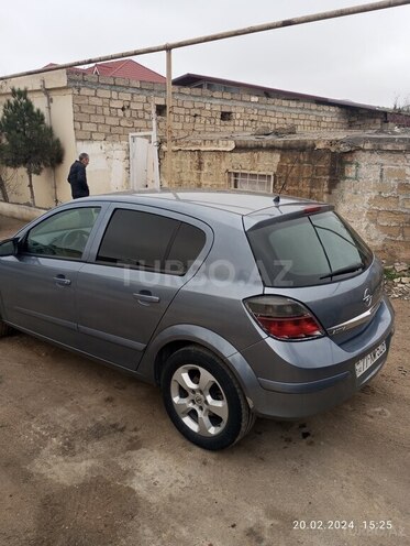 Opel Astra 2005, 229,000 km - 1.4 л - Bakı