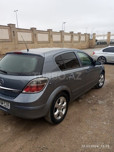 Opel Astra 2005, 229,000 km - 1.4 л - Bakı