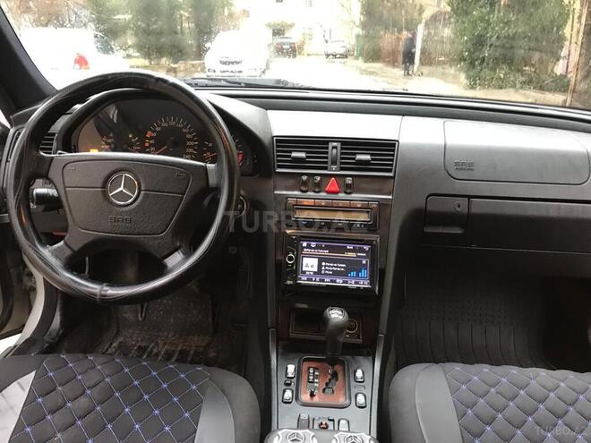 Mercedes C 200 2000, 324,000 km - 2.0 л - Sumqayıt