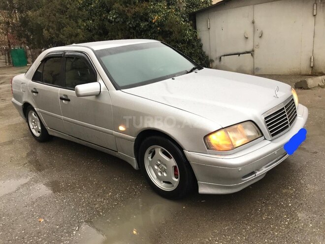 Mercedes C 200 2000, 324,000 km - 2.0 л - Sumqayıt