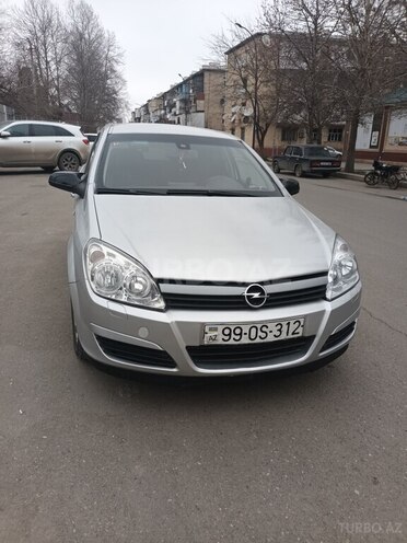 Opel Astra 2005, 255,000 km - 1.4 l - Gəncə