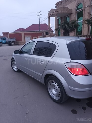 Opel Astra 2005, 255,000 km - 1.4 l - Gəncə