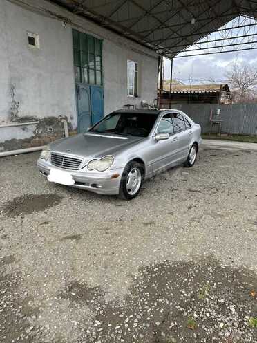 Mercedes C 240 2000, 219,421 km - 2.4 l - Gəncə