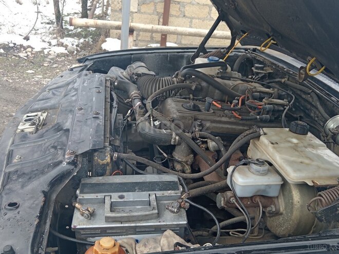 GAZ 31105 2005, 210,000 km - 2.3 л - Quba