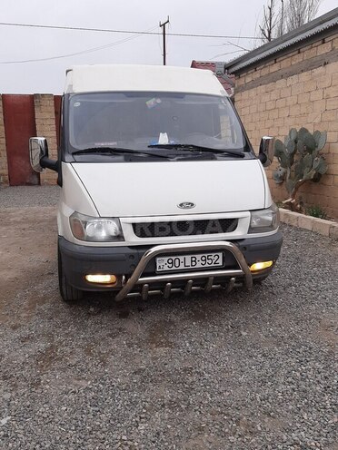 Ford Transit 2006, 530,000 km - 2.4 l - Beyləqan