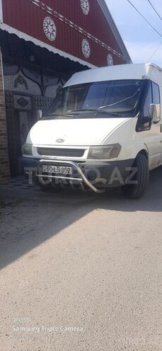 Ford Transit 2006, 530,000 km - 2.4 l - Beyləqan