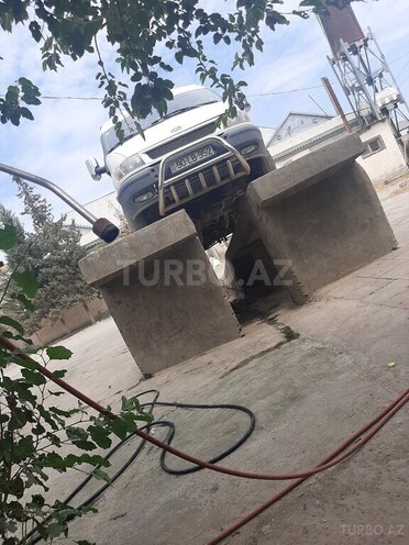 Ford Transit 2006, 530,000 km - 2.4 l - Beyləqan