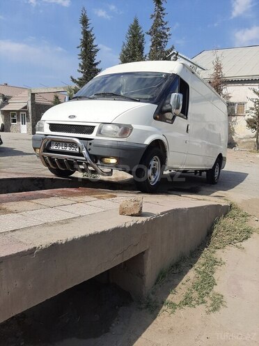Ford Transit 2006, 530,000 km - 2.4 l - Beyləqan
