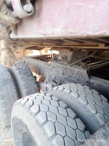 KamAz 5410 1986, 568,460 km - 11.0 l - Sumqayıt