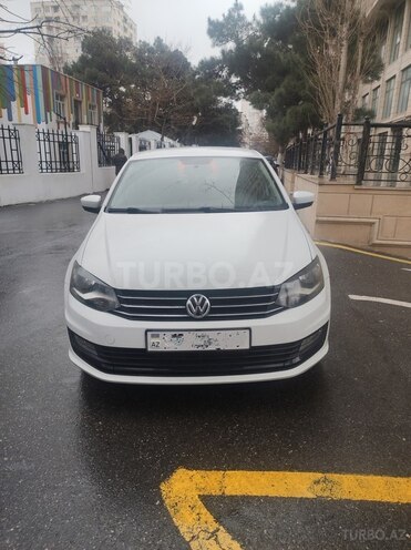 Volkswagen Polo 2018, 131,000 km - 1.6 l - Bakı