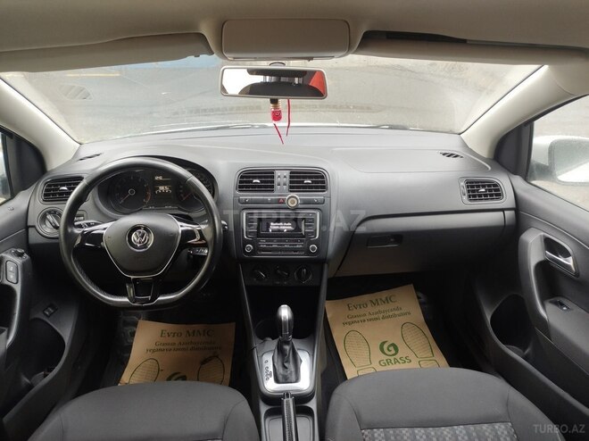 Volkswagen Polo 2018, 131,000 km - 1.6 l - Bakı