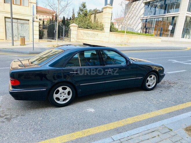 Mercedes E 320 2000, 258,535 km - 3.2 l - Bakı
