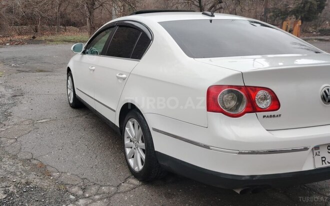 Volkswagen Passat 2006, 266,587 km - 2.0 l - Şəki