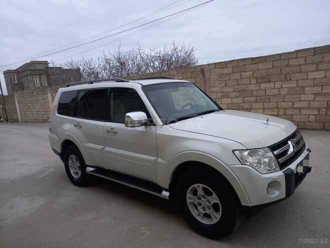 Mitsubishi Pajero 2007, 227,000 km - 3.0 l - Bakı